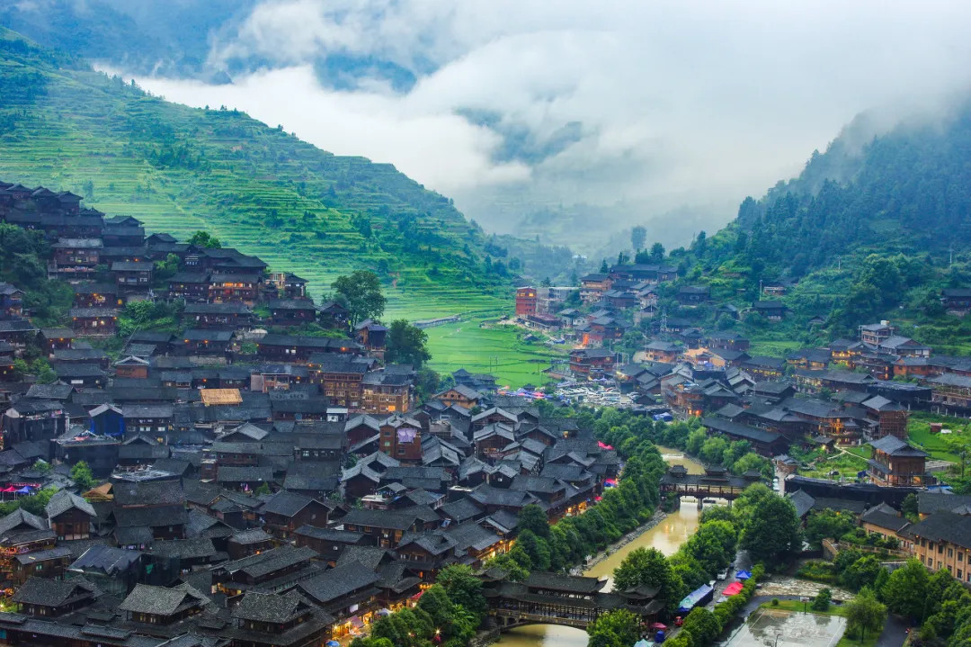 贵州，亲爱的听众朋友们之声